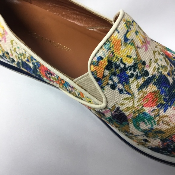 Rebecca Minkoff Sable Floral-Print Canvas Sneaker - Picture 5 of 6